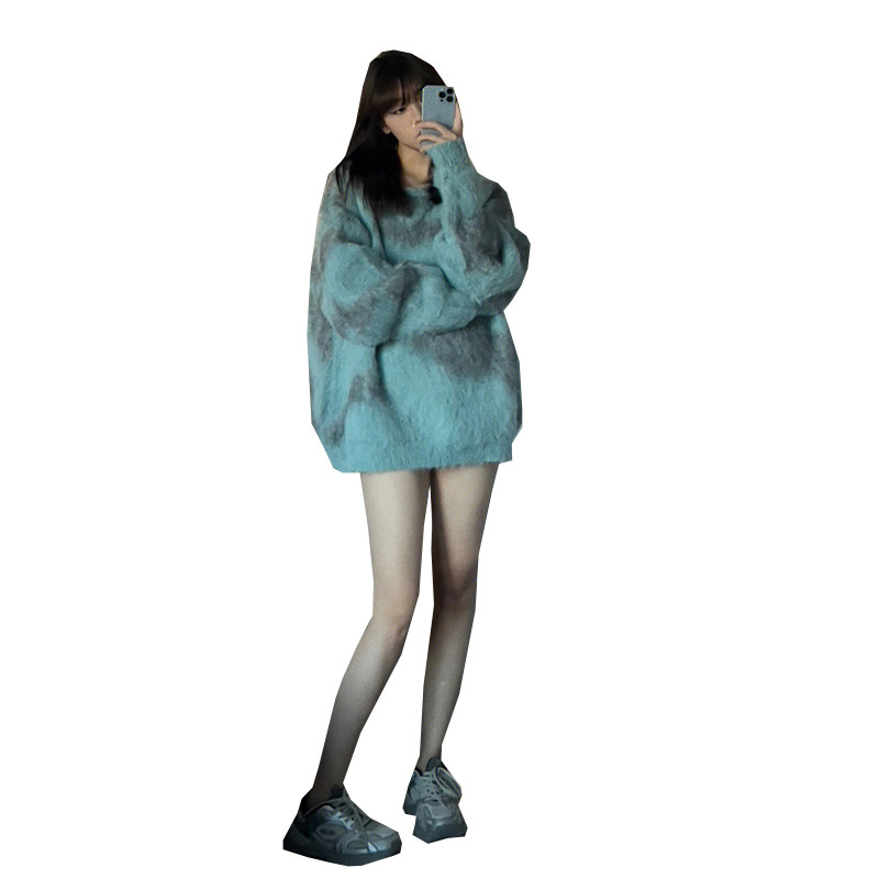 AQUA BLUE SWEATER WOMENS WINTER KOREAN VERSION OF FASHION LAZY STYLE LOOSE AND NICHE DESIGN WEAR SOFT GLUTINOUS PULLOVER TOPS