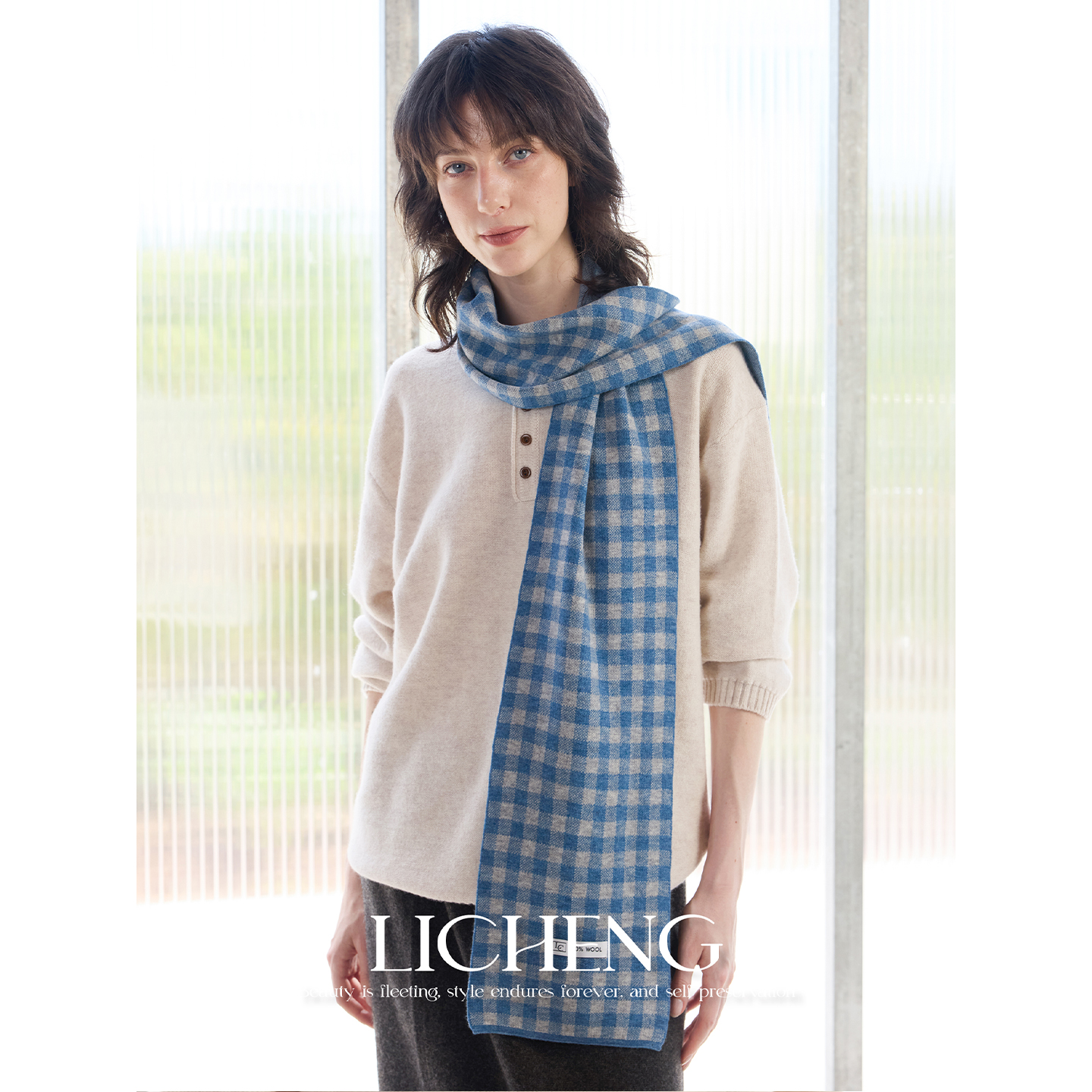 超柔软细支100%绵羊毛围巾蓝白格