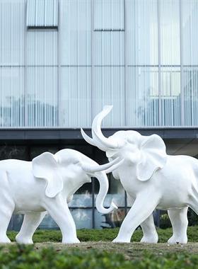 户外园林景观雕塑玻璃钢白色卡通大象摆件庭院商场售楼处美陈装饰