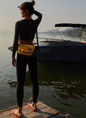 泰国streamtrail户外多功能防水斜挎包邮差包单肩包男包挎包女