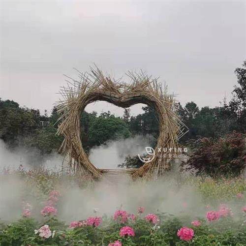 巴厘岛网红藤编鸟巢户外秋千景区婚纱拍摄道具创意悬挂圆形床民宿