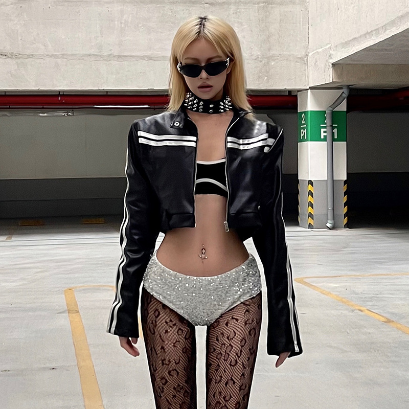 里 2025欧美秋季新款时尚潮流修身个性纯色皮质短款外套上衣女装