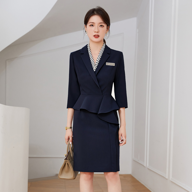 未欢通勤工作服A字裙高级感