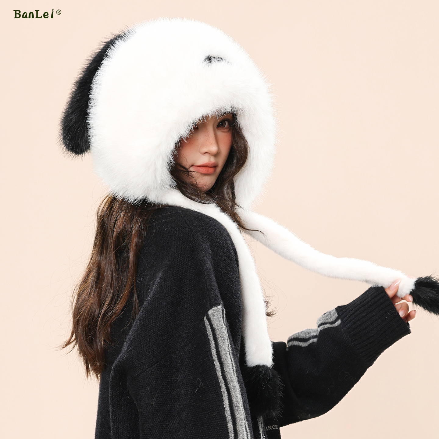 半蕾可爱护耳毛绒帽子