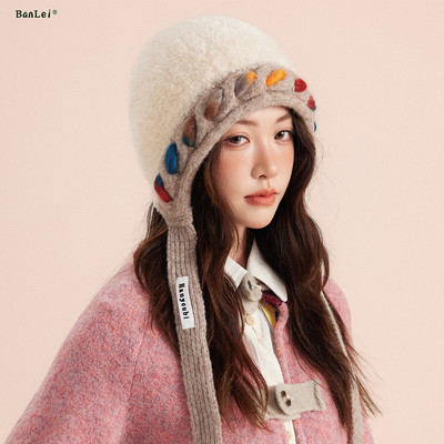 半蕾女生逛街冬季保暖帽子