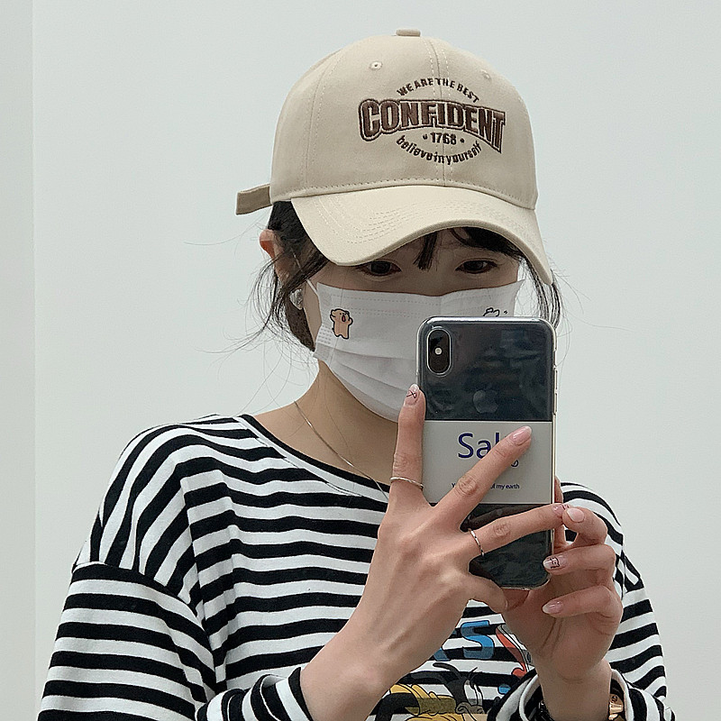 半蕾男女同款硬顶显脸小棒球帽