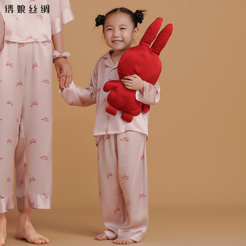 绣娘桑蚕丝可爱真丝印花