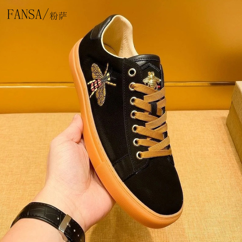 品牌男鞋2026年新款潮鞋奢侈品潮牌百搭小蜜蜂板鞋男士真皮休闲鞋