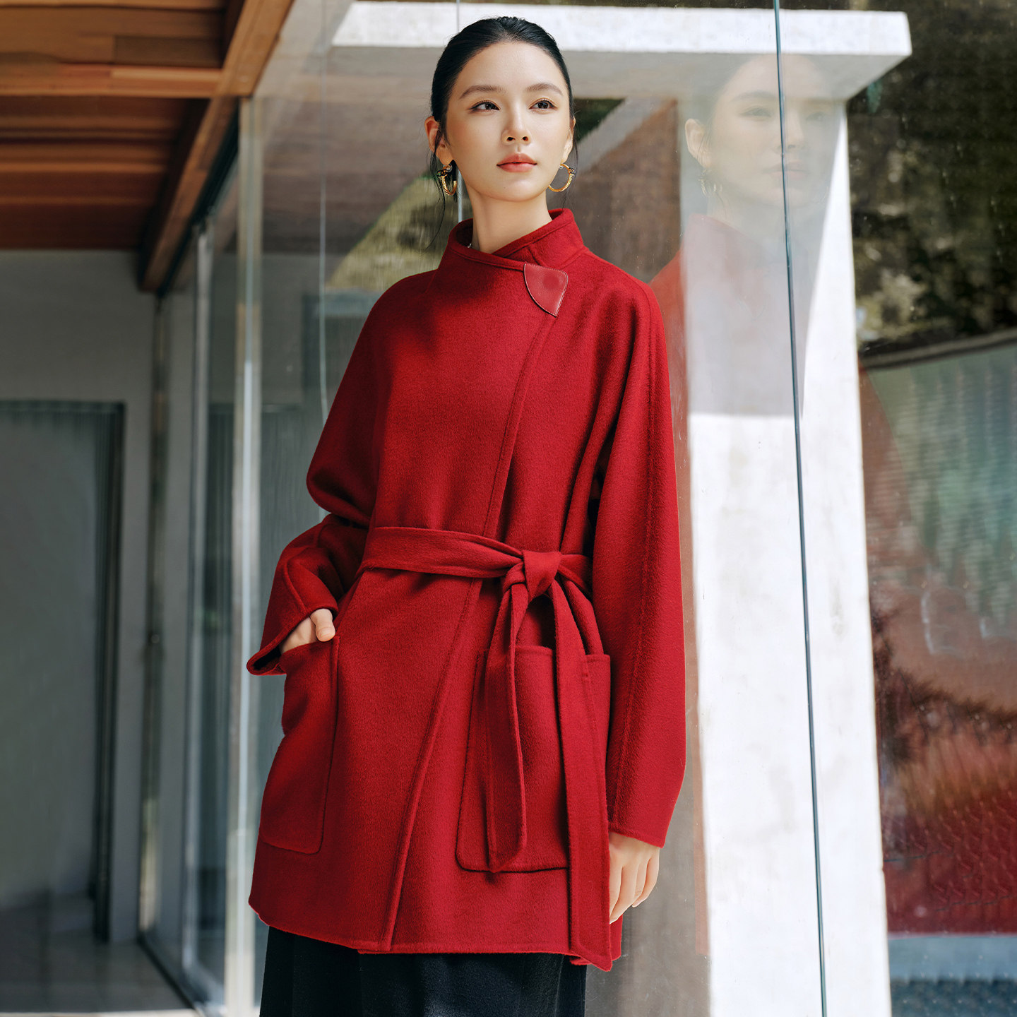 红色双面羊毛呢立领收腰大衣女