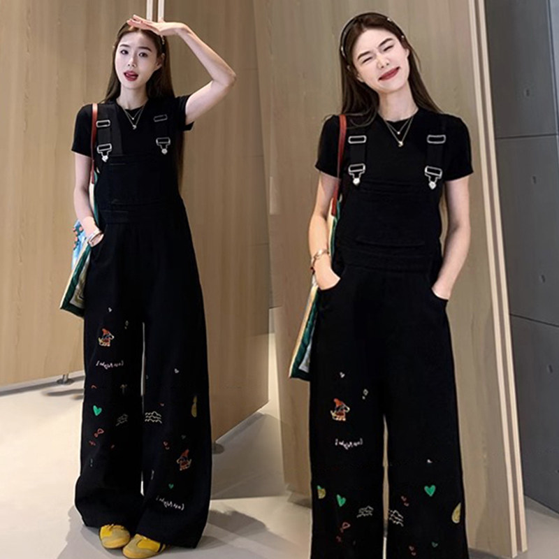 孕妇装早春新款套装阔腿裤宽松减龄背带裤短袖套装