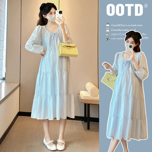 实拍新款孕妇装秋季韩版简约时尚宽松显瘦大码连衣裙中长款