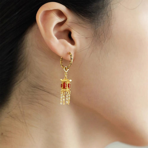 红宫灯吊坠国潮喜庆2024年新品简约玛瑙葫芦项链女复古新年饰品