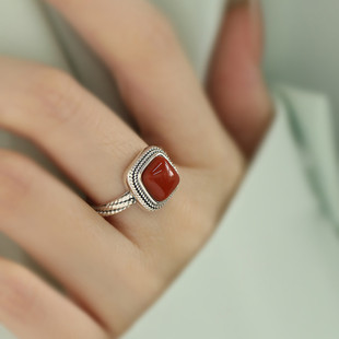 925纯银方形南红玛瑙戒指女2025年指环小众设计食指高级感尾戒