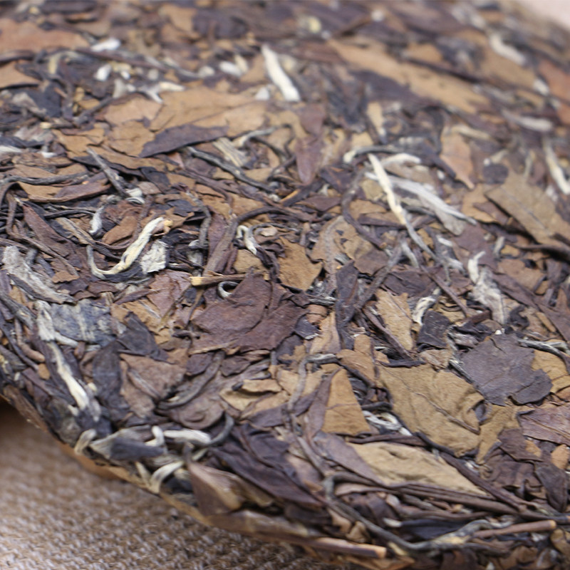 福鼎白茶寿眉茶叶陈年太姥山一饼