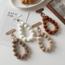 TOZOYO耐用手机链挂绳毛球串珠腕带挂链冬天挂手腕链条包挂件超好看毛绒ins手链原创短手绳简约棕色钥匙扣壳