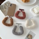 手工羊毛毡手机挂绳毛绒腕带秋冬暖手挂件复古高级感挂手腕短手绳加粗新款 旅游防丢挂饰包包钥匙扣ccd垫片壳