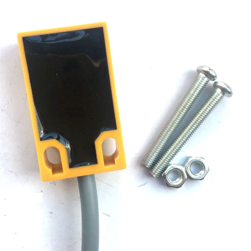 扁平方形正面金属感应接近开关TL-W5MC1/B1 NPN/PNP限位传感器3线