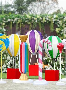 户外美陈小品玻璃钢棒棒糖热气球糖果雕塑商业街商场爱心装饰摆件