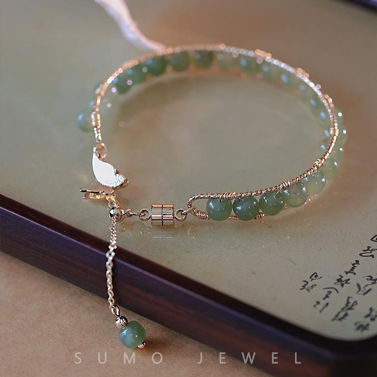 新中式仿和田玉蝴蝶流苏