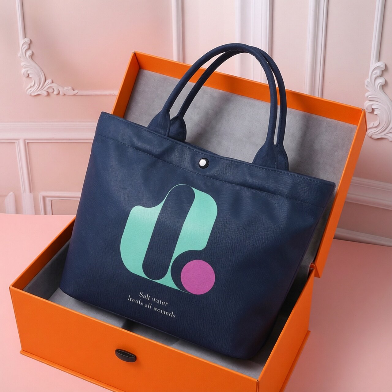 尚盈Q字母斜纹防水布袋子上班通勤手提包结实耐用服装店购物袋