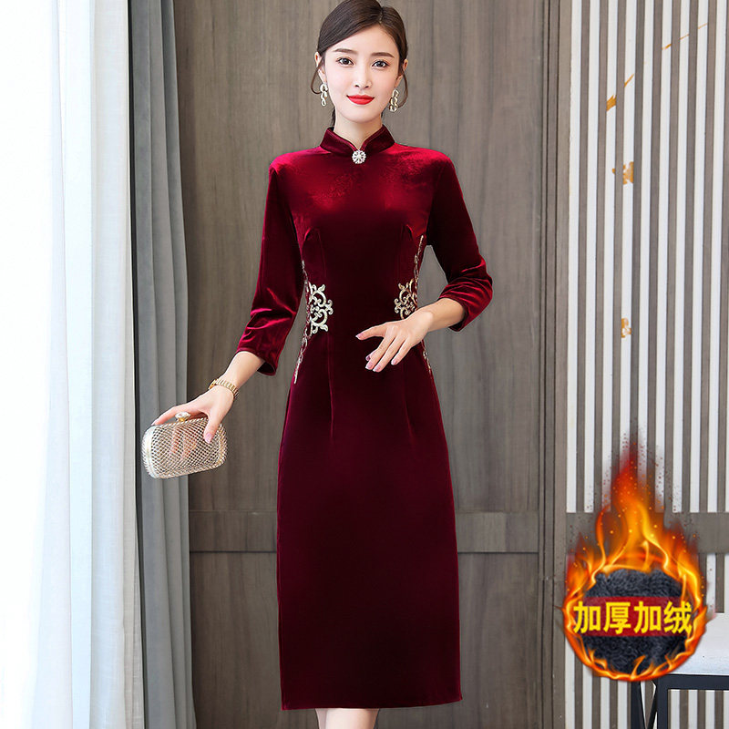 高端金丝绒旗袍加厚连衣裙喜婆婆婚宴装年轻款高贵洋气妈妈秋冬装