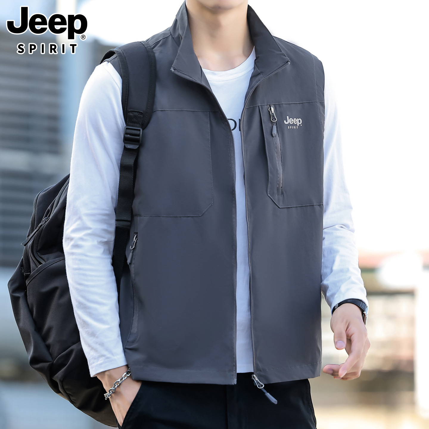 JEEP SPIRIT 25秋季新款男士多口袋马甲运动休闲户外时尚坎肩上衣