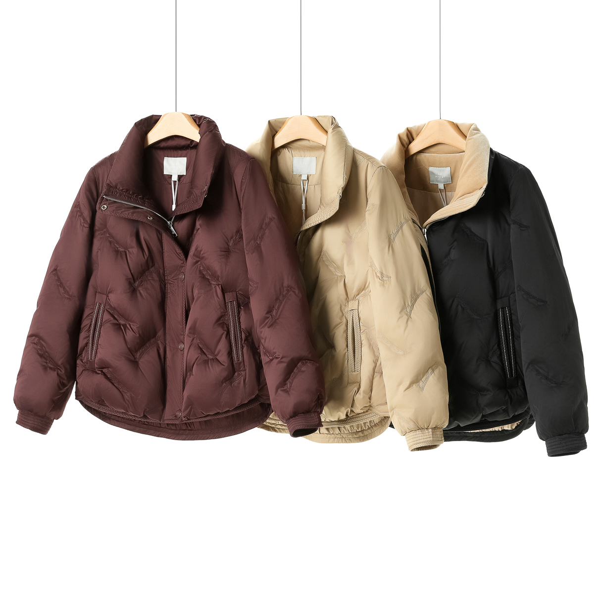 专柜1399【兹】冬装 弧形不对称摆刺绣立领羽绒服033