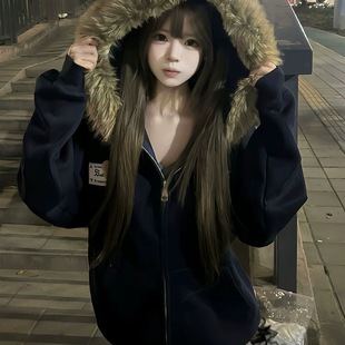 秋冬2025新款 复古chic藏青色小熊毛领卫衣女宽松加绒加厚外套 美式