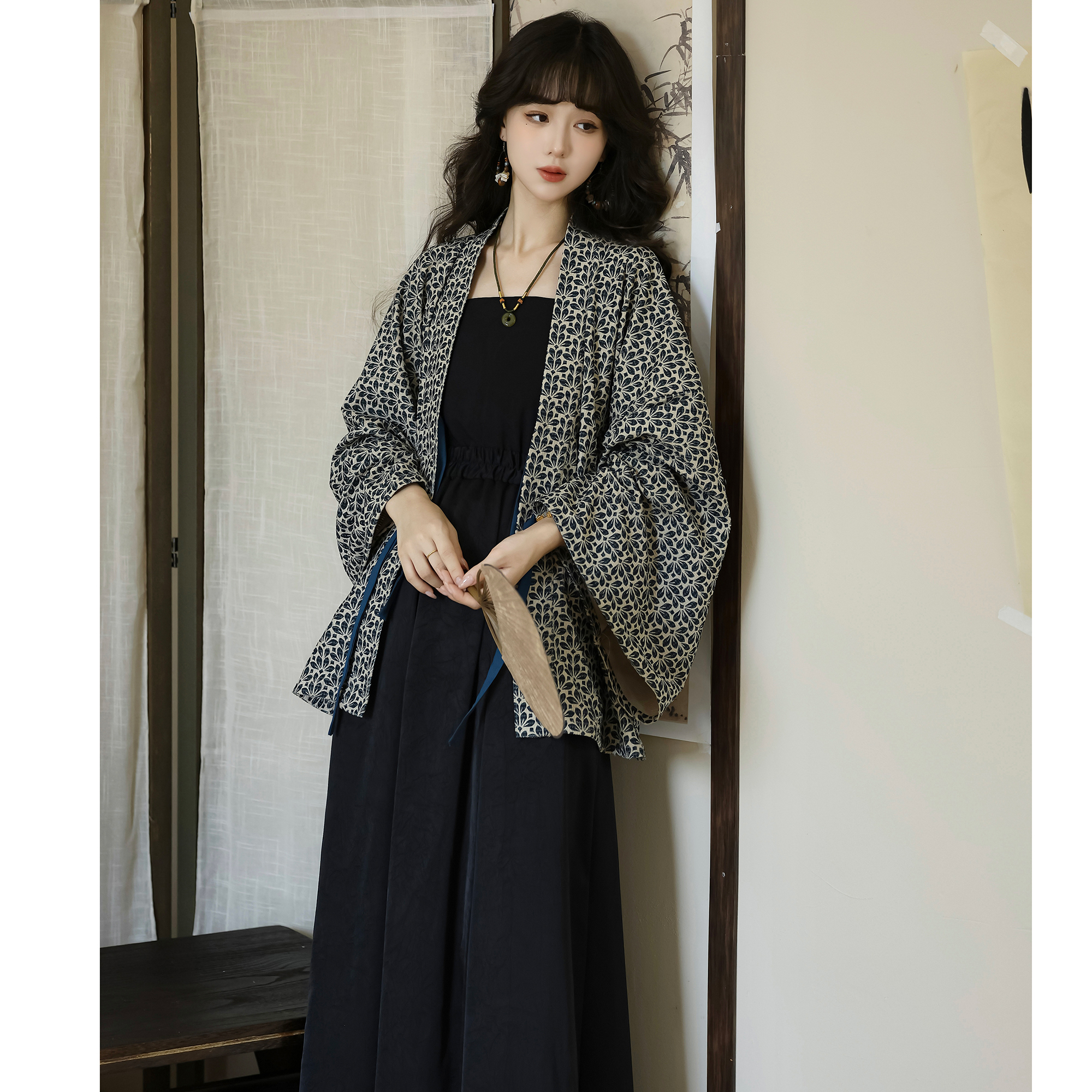 素羽华裳东方玥 魏晋北朝褶衣 汉服女改良日常新中式通勤破裙秋款