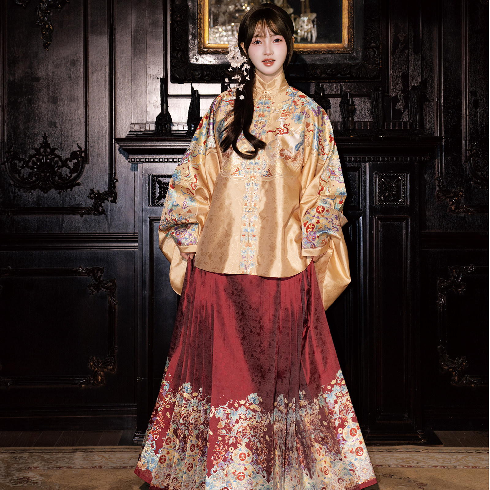 素羽华裳福禄来宜 明制汉服女对襟短袄 仿妆花马面裙织金秋冬套装