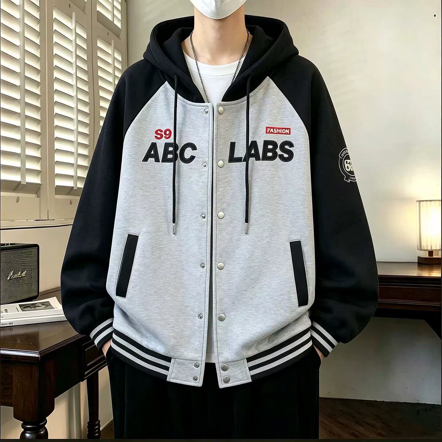 春秋季新款棒球服外套男夹克美式潮流帅气宽松大码青少年连帽上衣