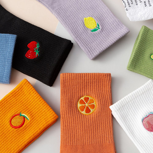 2双装 彩虹刺绣水果女士中筒棉质小白鞋的配套包好看
