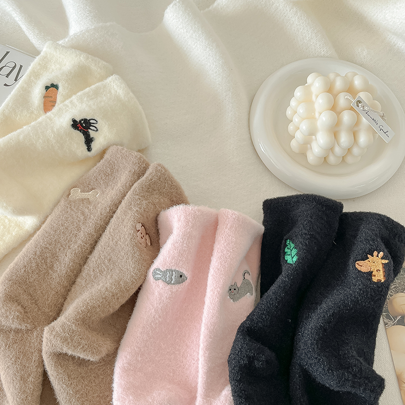 【4双装】毛绒娃子冬季睡眠袜AB不对称动物甜美猫咪2025新品