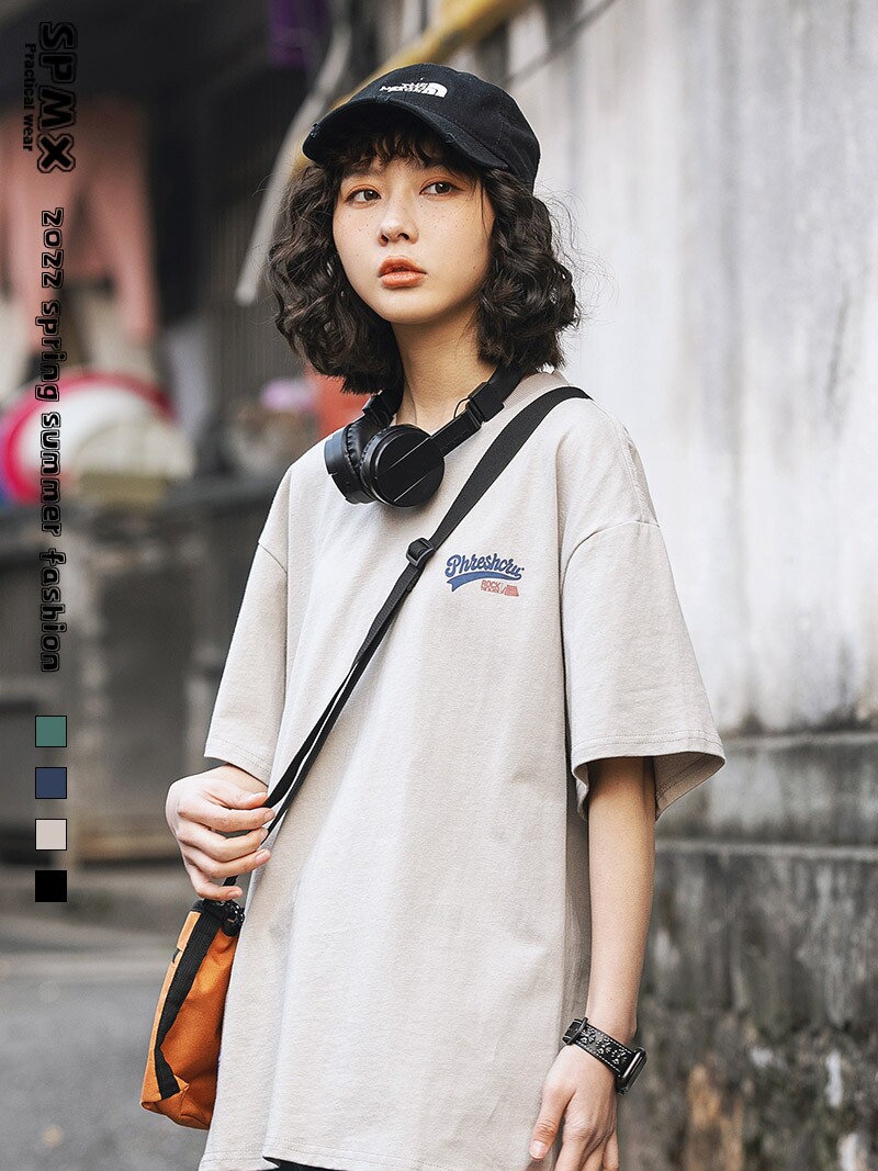 SPMX 봄 여름 새로운 미국 복고풍 문자 인쇄 반팔 티셔츠 남성과 여성을위한 느슨한 유행 브랜드 반팔 탑 TEE