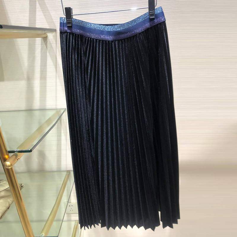 阿玛施旗舰店官网正品2020秋季新款百搭休闲灯芯绒半身裙女百褶裙