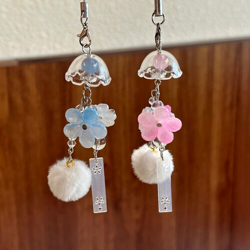 甜美春日小花风铃钥匙扣手机链