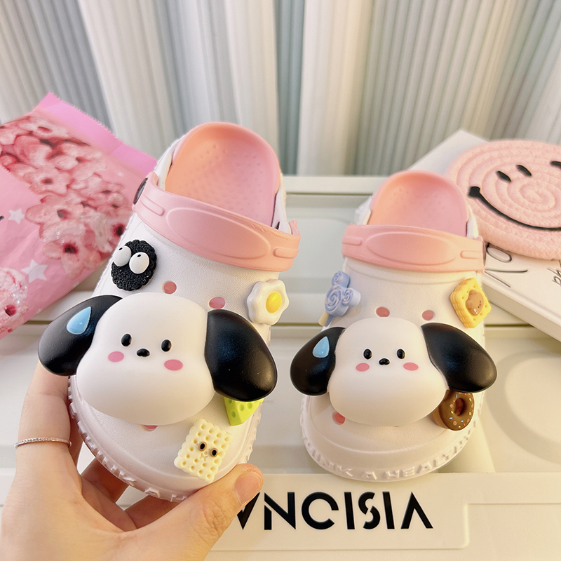 卡通女童夏季舒适洞洞鞋软底轻便