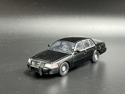 596 福特 维多利亚 皇冠 cv警车 1:64 黑色 便衣警察合金汽车模型