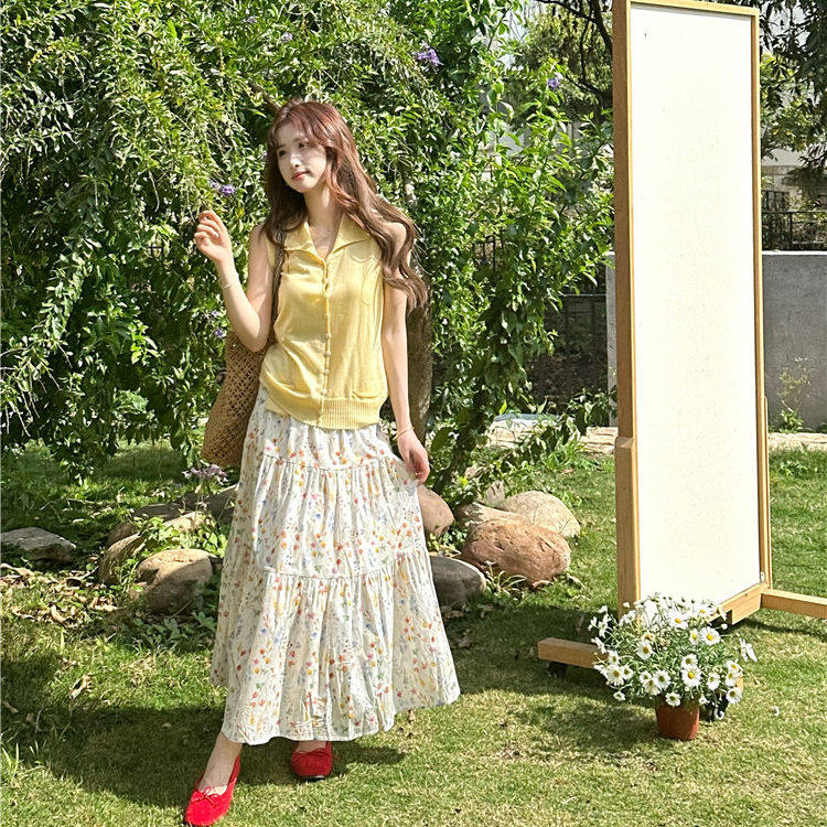 白色碎花女春夏季2026新款半身裙长款梨型身材绝美巨好看百搭显瘦