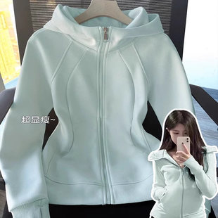 lulu修身卫衣外套女开春季穿搭正肩初春韩系连帽运动收腰短款上衣