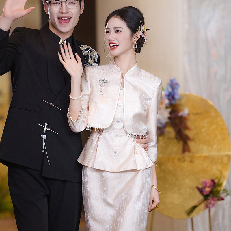 原创新中式两穿订婚礼服2025新款新娘敬酒服显瘦礼服领证回门套装,女装/女士精品,旗袍,淘宝优惠券,粉丝福利购,淘宝优惠卷