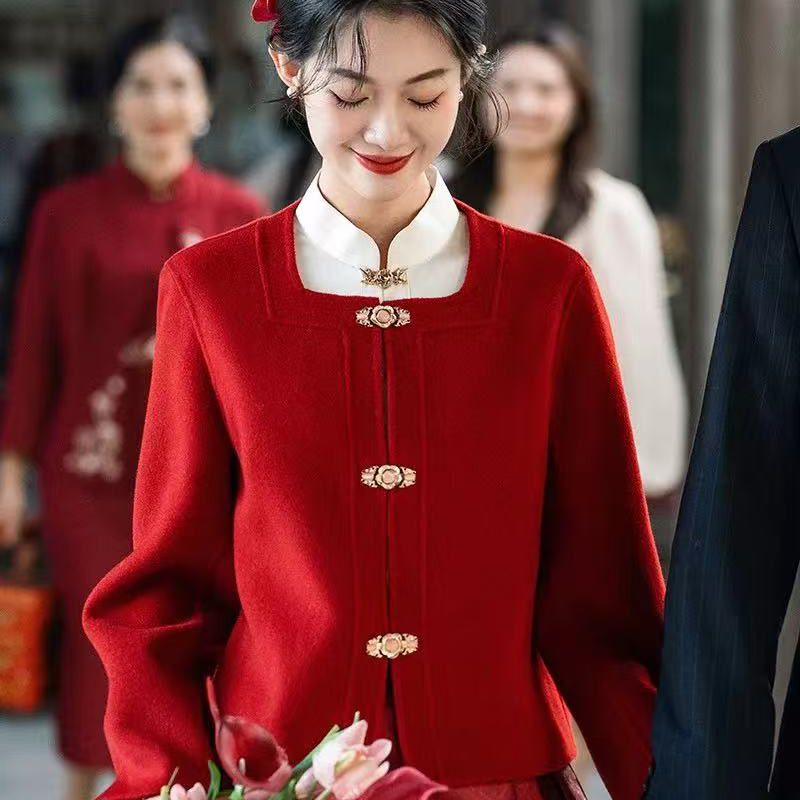 新中式红色大衣小个子上衣2025冬季新娘结婚毛呢外套马面裙三件套