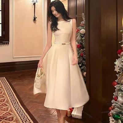 法式收腰无袖连衣裙千金风轻奢高级设计感礼服裙生日宴会晚礼服裙