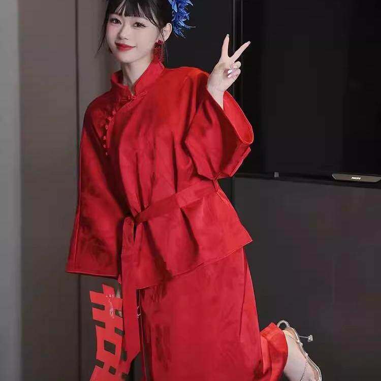 新中式国风旗袍晨拍礼服晨袍女红色敬酒服秋冬新娘订婚套装连衣裙