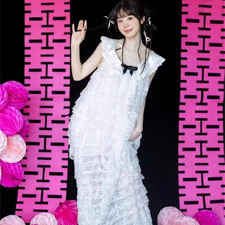 新娘婚礼白色轻纱礼服拍照晨袍公主蛋糕连衣裙高级感蕾丝连衣裙
