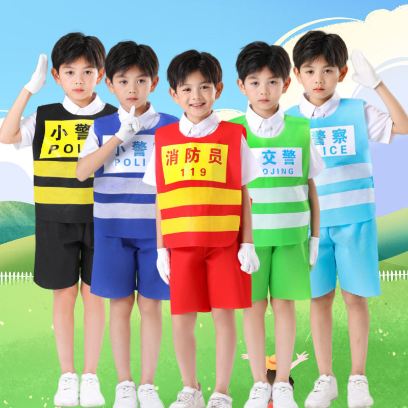 六一环保时装秀服装儿童幼儿园亲子小学生走秀女创意小警察衣服男
