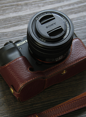 适用sony/索尼a7c相机包真皮底座ilce-A7CR皮革A7C2 二代 a6400 a6100 a6000 a6300保护套复古半套手柄