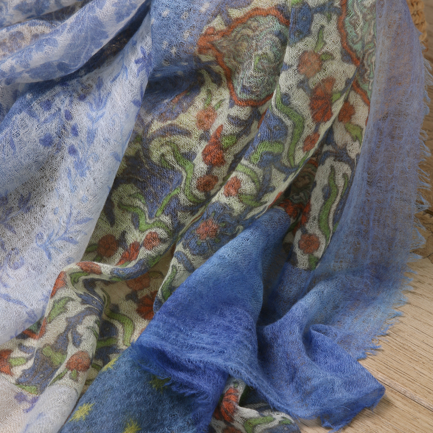 中国风印花纯山羊绒围巾