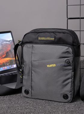 男斜挎包休闲挎包单肩包牛津布包包华朗迪尔帆布包外出便携男包