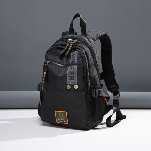 户外休闲男士双肩包大容量背包